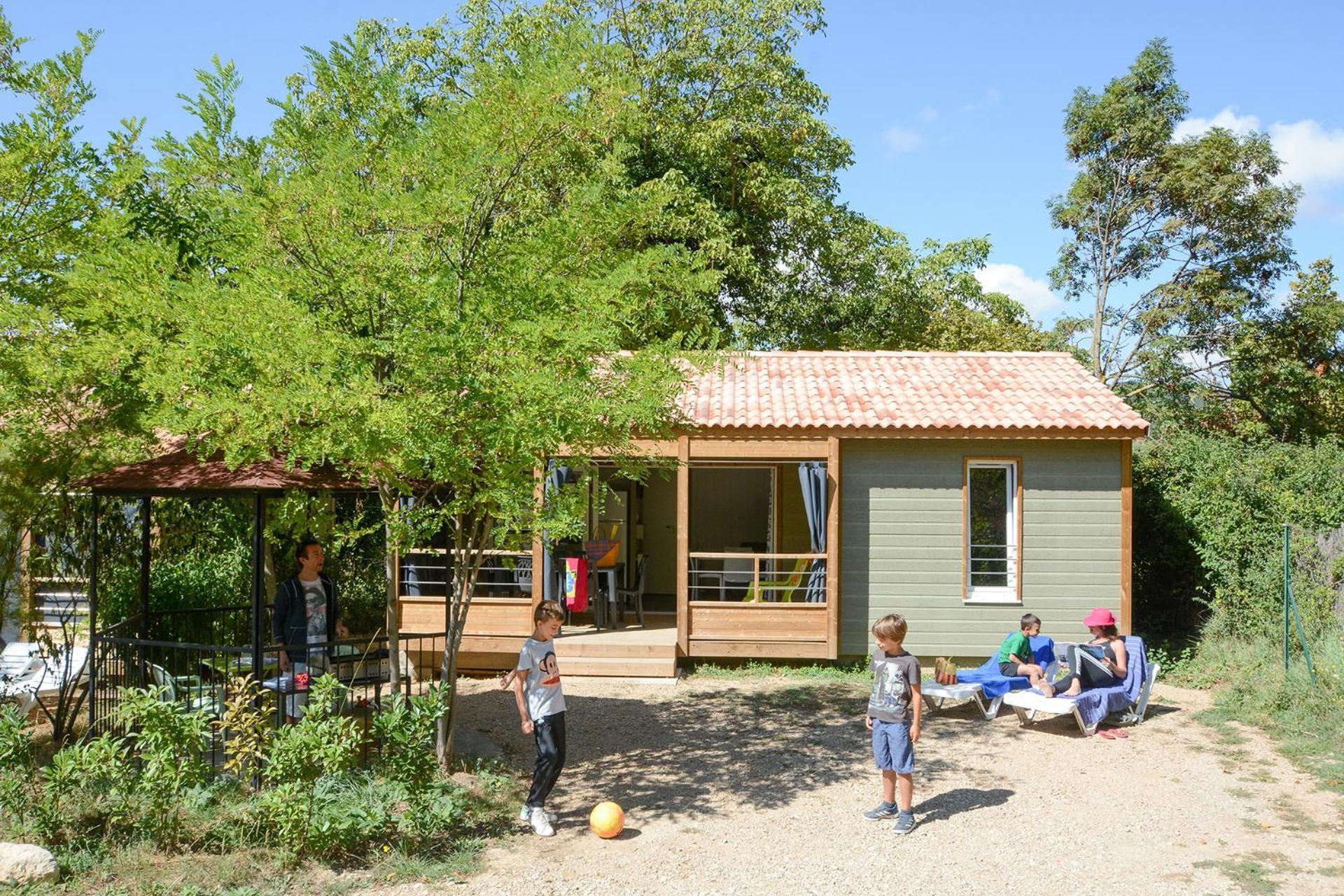 Camping Le Vieux Colombier Мустьє-Сент-Марі Екстер'єр фото